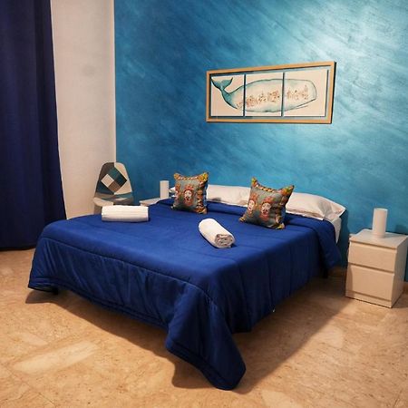 パレルモ La Casa Del Moro - Al Politeama Bed & Breakfast エクステリア 写真