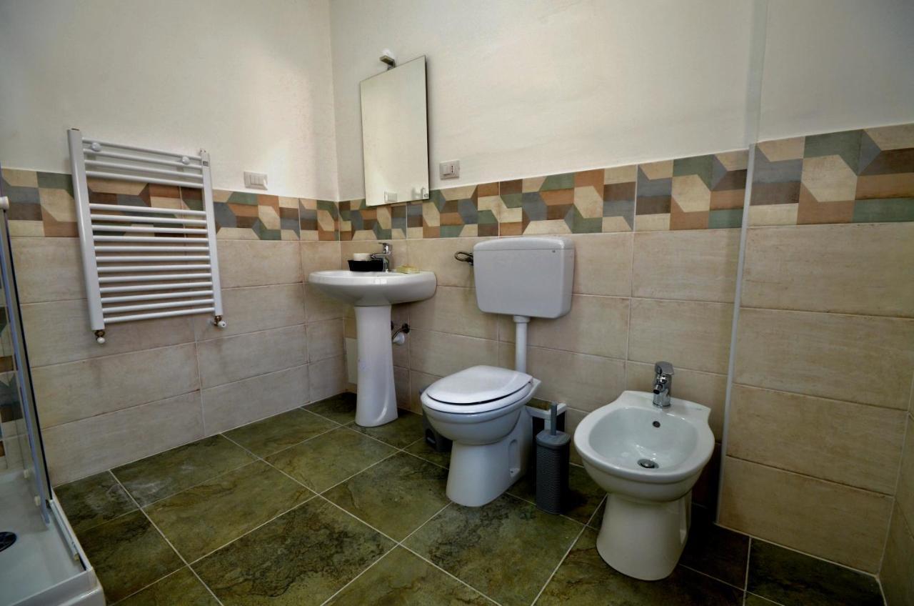 パレルモ La Casa Del Moro - Al Politeama Bed & Breakfast エクステリア 写真