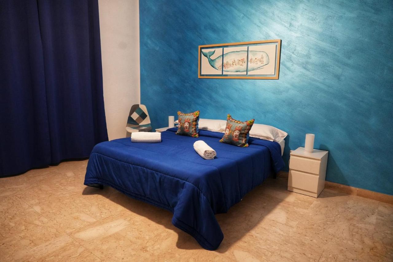 パレルモ La Casa Del Moro - Al Politeama Bed & Breakfast エクステリア 写真