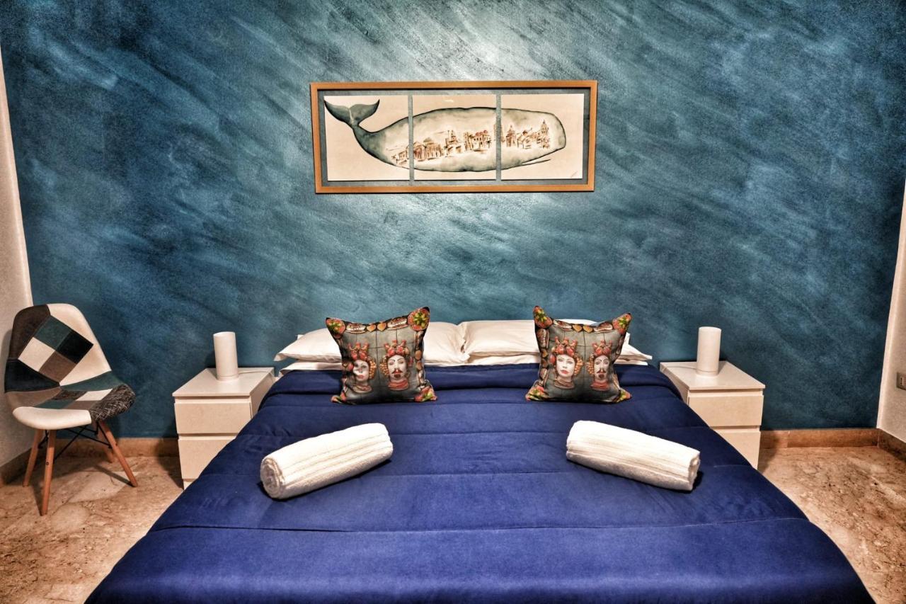 パレルモ La Casa Del Moro - Al Politeama Bed & Breakfast エクステリア 写真