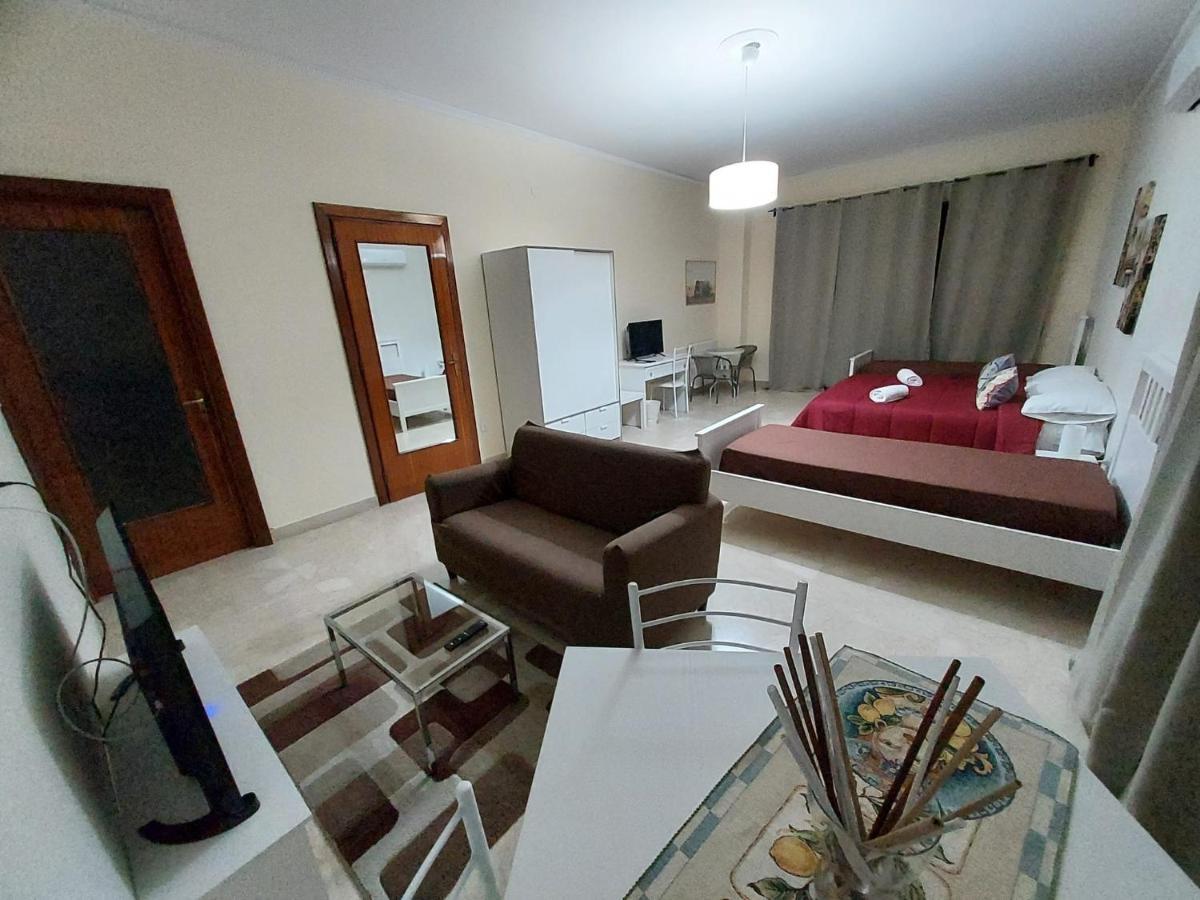 パレルモ La Casa Del Moro - Al Politeama Bed & Breakfast エクステリア 写真